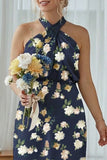 Vestido largo largo de dama de honor estampado de talla grande con halter, azul y corte