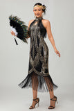 Vestido de lentejuelas doradas negras con halter bodycon de los años 20 con flecos