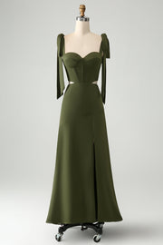 Olive A Line Spaghetti Straps Vestido de invitada de boda hasta el suelo con abertura
