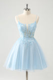 Lindo vestido de cóctel con corsé de cuentas línea A azul brillante y apliques