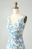 Vestido de invitada de boda con volantes de flor azul blanca una línea alta y baja