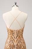 Vestido de cóctel con cuello en V y lentejuelas ajustado rosa intenso y brillante con flecos