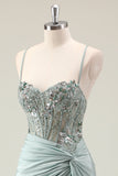 Vestido de graduación largo de tirantes de sirena verde polvoriento brillante con tirantes finos