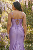 Vestido de graduación de talla grande con corsé de sirena fucsia y tirantes finos
