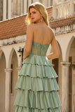 Vestido largo largo de graduación de la Princesa Vasca Verde con volantes y volantes