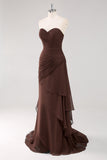 Vestido formal con volantes fruncidos marrón oscuro