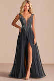 Vestido largo de encaje con cuello en V y cuello en V Charcoal A con apliques