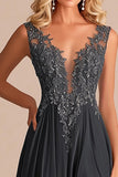 Vestido largo de encaje con cuello en V y cuello en V Charcoal A con apliques