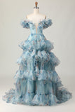 Vestido de fiesta con volantes azul floral con hombros descubiertos