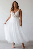 Vestido de compromiso de tul de talla grande con tirantes finos y de talla grande blanca A Line con encaje