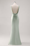 Vestido de dama de honor de satén con escote en V verde salvia