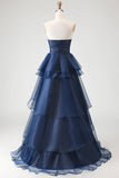 Vestido largo de graduación Princess azul marino sin tirantes y volantes en línea A