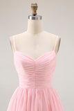 Vestido largo de dama de honor de gasa con volantes en forma de línea A rosa rubor