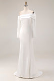 Vestido de novia de sirena blanca con hombros descubiertos y mangas largas
