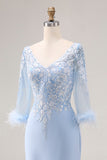 Vestido de sirena de la Madre de la Novia con aplíquios azul celeste y cuello en V con mangas