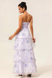 Vestido de dama de honor plisado con capas florales lavanda sin tirantes