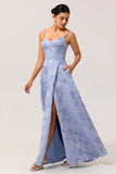 Vestido de fiesta corsé brocado con tirantes finos de línea A azul con abertura