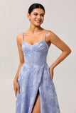 Vestido de fiesta corsé brocado con tirantes finos de línea A azul con abertura