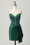 Corsé sin tirantes verde oscuro brillante lentejuelas Vestido de regreso a casa ajustado con serpentina