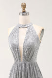Vestido de cóctel plateado corto con corte y corte brillante en la espalda abierta