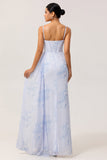 Vestido largo de dama de honor ajustado con tirantes de espagueti floral azul con abertura