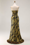 Vestido de dama de honor de terciopelo quemado con corsé sin tirantes burdeos con abertura