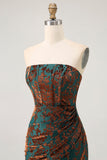 Vestido de dama de honor de terciopelo quemado con corsé verde pavo real sin tirantes con abertura
