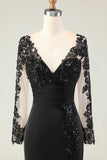 Vestido largo de sirena negra con cuello en V para la madre de la novia con apliques de encaje
