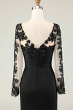 Vestido largo de sirena negra con cuello en V para la madre de la novia con apliques de encaje