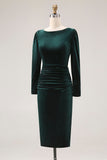 Vestido de trabajo midi de terciopelo verde oscuro con funda fruncida y manga larga
