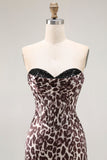 Vestido largo de fiesta con corsé sin tirantes de sirena de leopardo café con abertura