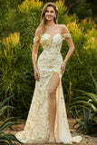 Vestido largo de baile de sirena con lentejuelas amarillas y hombros descubiertos