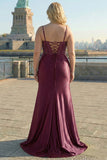 Vestido largo de graduación de talla grande bordado con sirena burdeos y talla grande