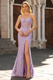 Vestido largo de baile de graduación de sirena azul transparente con cuentas y corte
