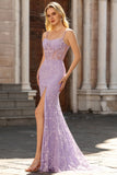 Vestido largo de baile de graduación de sirena azul transparente con cuentas y corte