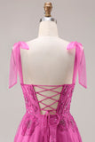 Vestido largo de baile floral Burnot con cuentas en línea A fucsia y encaje en la espalda