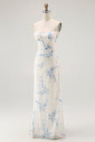 Vestido de invitada a la boda con corsé de terciopelo quemado de funda de flor azul blanca