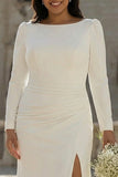 Vestido de novia de talla grande de satín fruncido con escote bateau y escote marfil