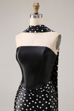 Vestido de baile de satén sirena con puntas negras y bufanda de cuello