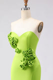 Vestido largo de flores 3D sin tirantes de sirena verde con abertura
