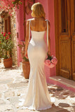 Vestido de novia con tirantes finos de sirena marfil con lazos
