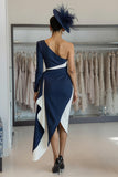 Vestido midi de la madre de la novia de un hombro ajustado en azul marino blanco con faja