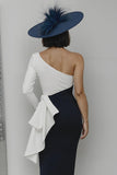 Vestido largo bodycon de un hombro en blanco y negro con fajín