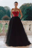 Vestido Formal Largo de Tul con Corsé Sin Tirantes Negro y Rojo