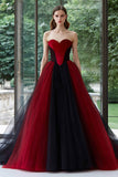 Vestido largo formal de tul con novia negro y rojo