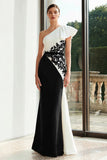 Vestido formal de sirena con apliques de un solo hombro en blanco y negro