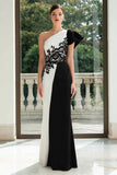 Vestido formal con apliques en blanco y negro de un hombro