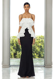 Vestido largo formal fruncido con volantes de sirena en blanco y negro