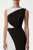 Vestido formal en blanco y negro con cuello barco