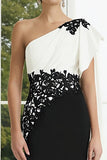 Vestido largo formal con aplicación de tubo en blanco y negro de un hombro